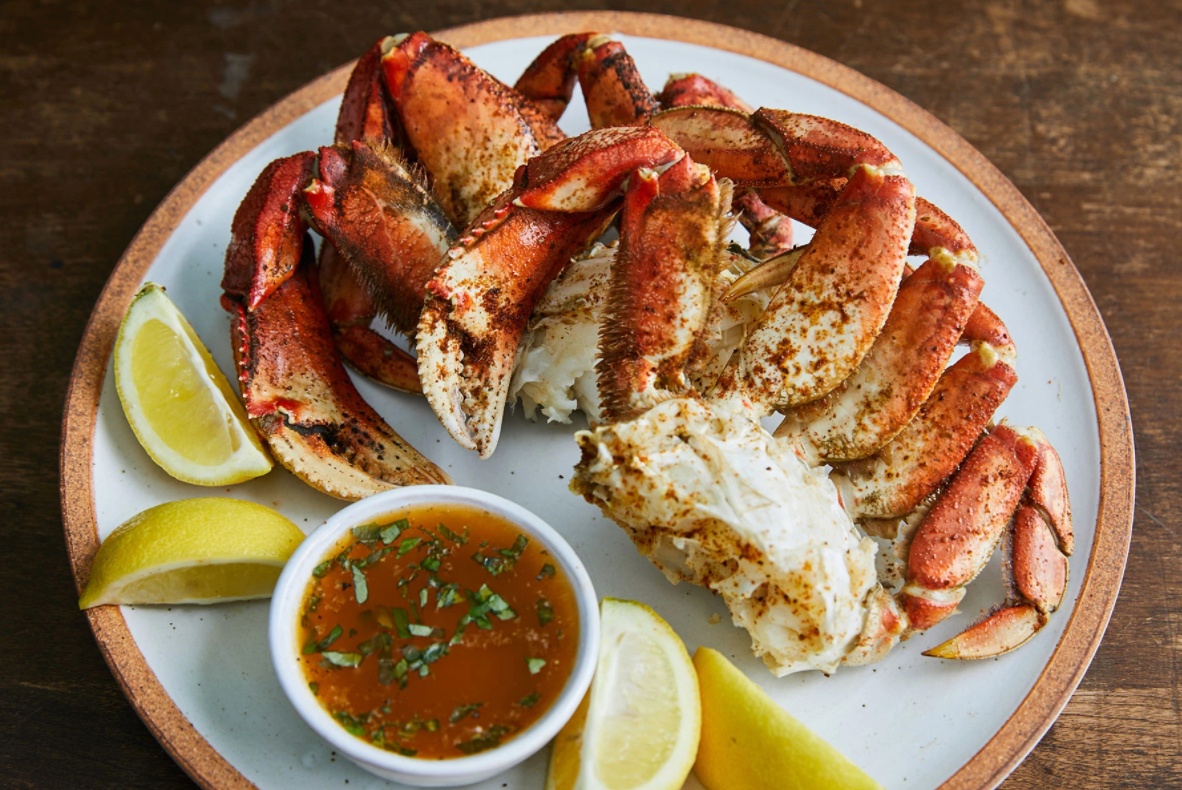 http://fathomseafood.com/cdn/shop/articles/Screen_Shot_2020-12-24_at_8.12.58_PM_1200x1200.png?v=1608869812